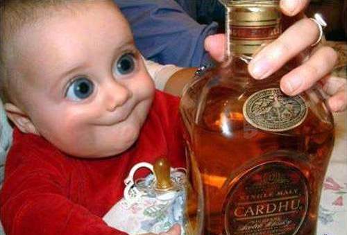 alcoholic_baby.jpg - Powered by witze.net!
